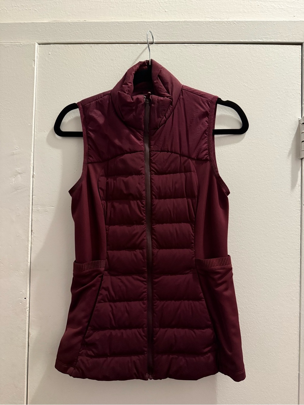 Women's Lululemon Zip-Front Vest - Burgundy